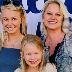 Meet your Posher, Laila